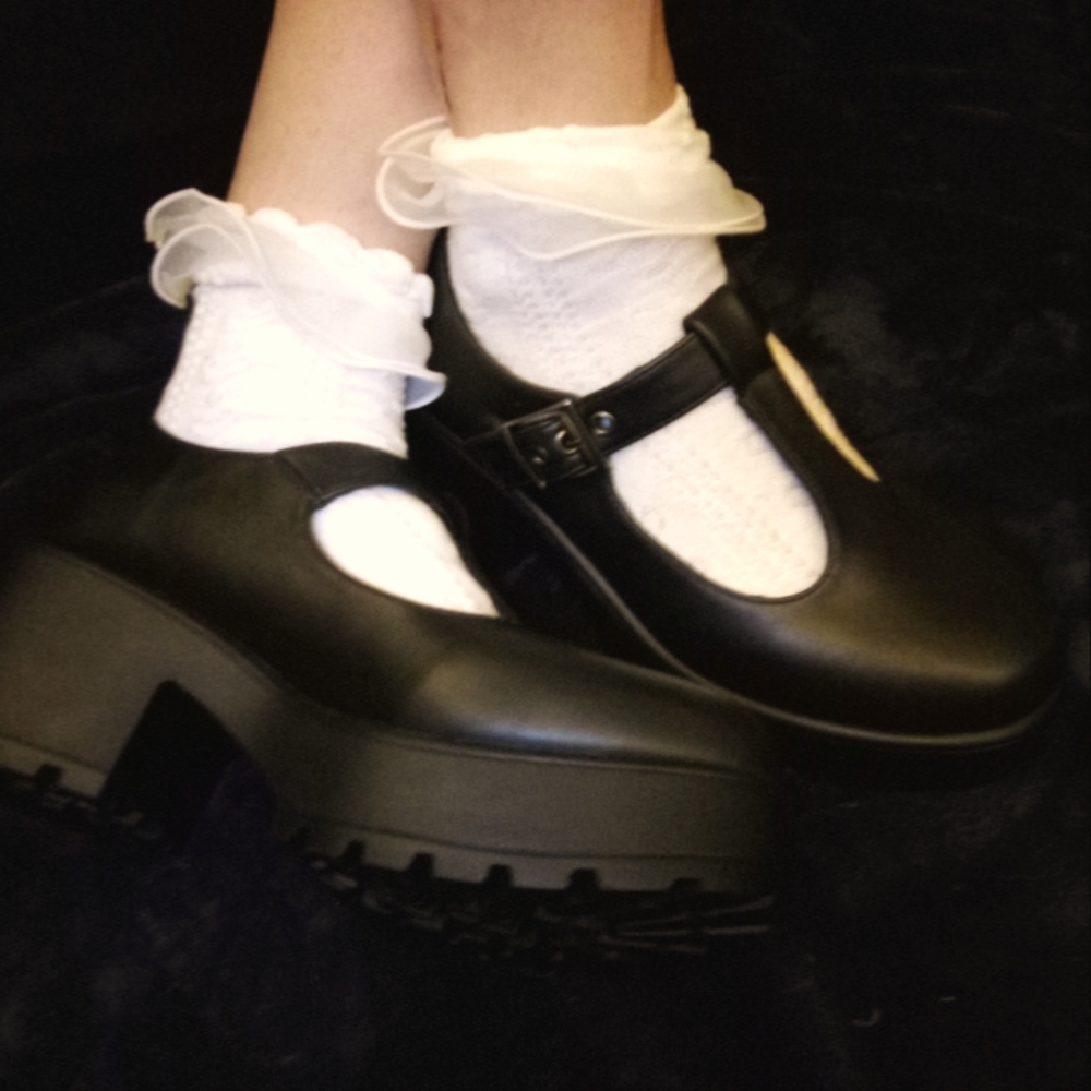 Koi Footwear Mary Janes size 9